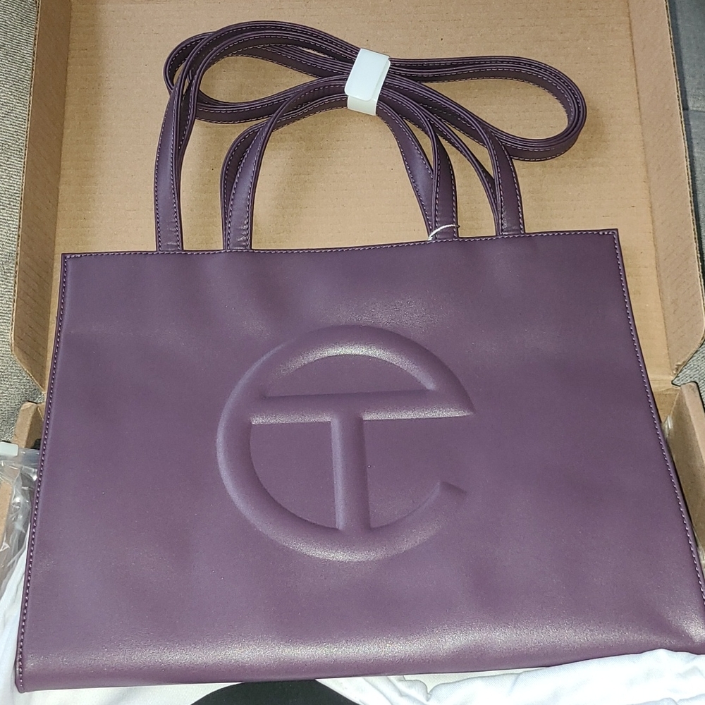 Authentic Medium Telfar Shopping Bag - Eggplant